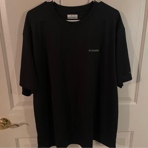 Columbia Omni wick black shirt size XXL